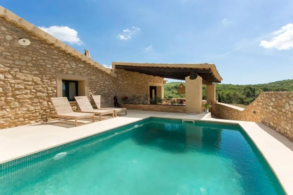 La Torre - Viladellops Villas Situada A 10 Minutos De Sitges contacts